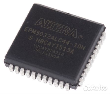 Altera EPM3032ALC44-10