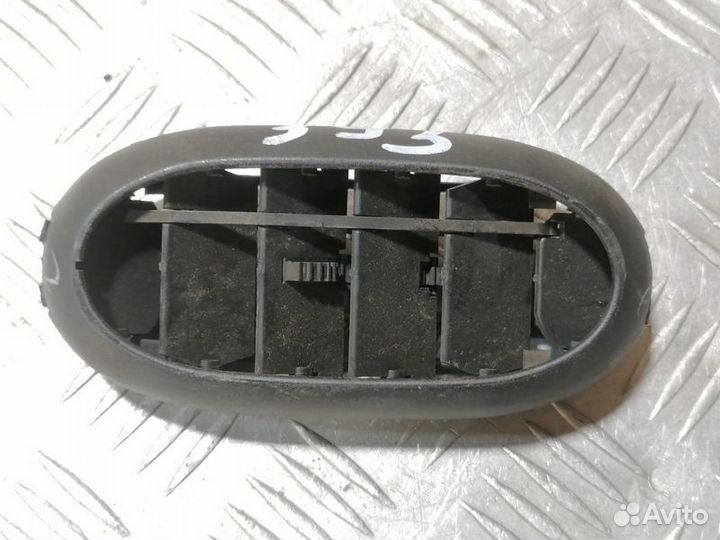 Дефлектор воздушный Chrysler Sebring/dodge stratus