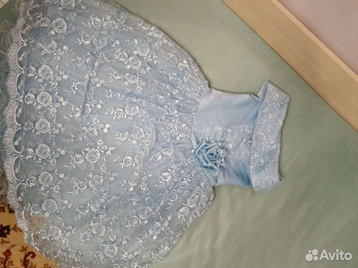 Платье для девочки в аренду
