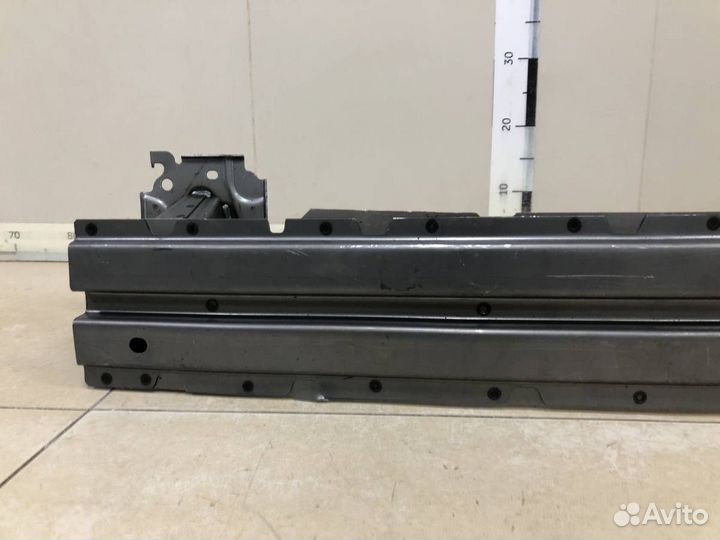 Б/У Усилитель переднего бампера 6400K991 mitsub