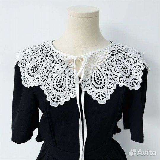 Воротничок кружевной сьемный белый