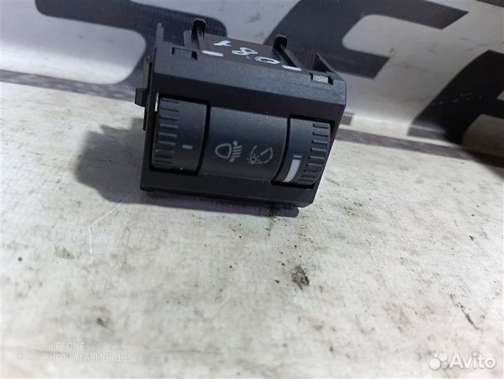 Блок управления корректора фар Skoda Octavia A5