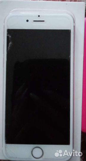 Телефон iPhone 6s
