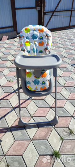 Столик для кормления