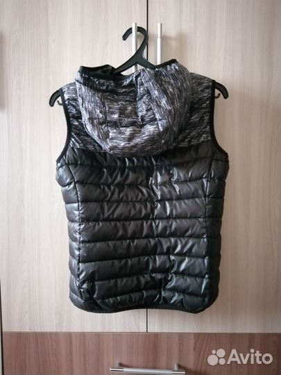 Жилетка женская