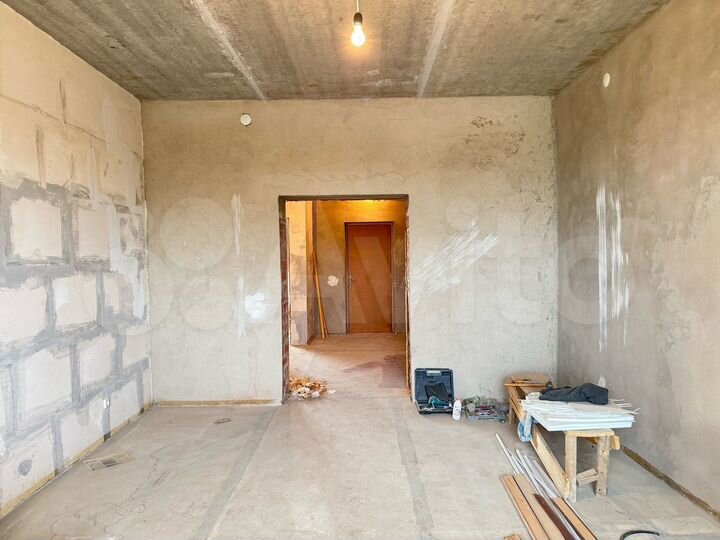 2-к. квартира, 81,7 м², 3/5 эт.