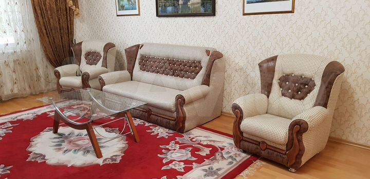 4-к. квартира, 110 м², 1/9 эт.