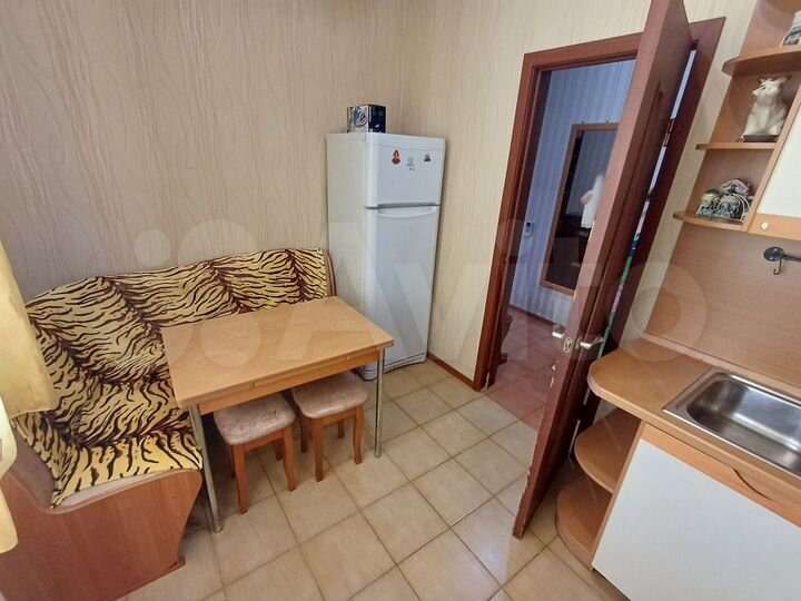 2-к. квартира, 42 м², 2/5 эт.