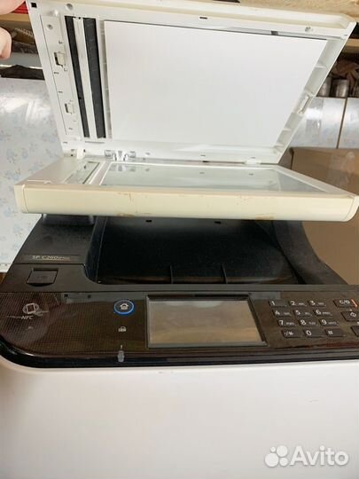 Мфу лазерный цветной
