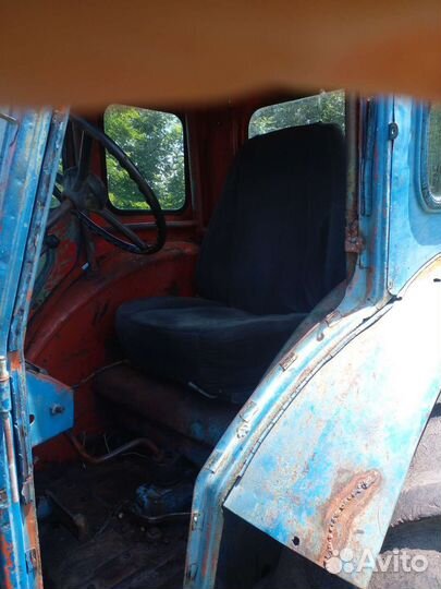 Трактор КамТЗ ТТХ 215, 1987