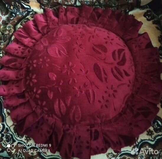 Декоративная подушка