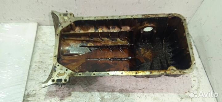 Поддон двигателя Мерседес