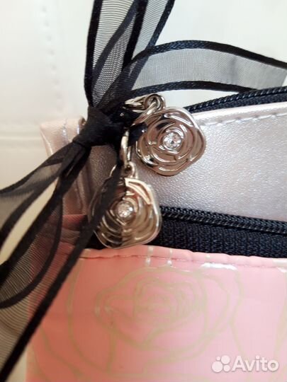 Косметички Lancome, Clinique