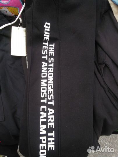 Толстовка для девочек новое. можно костюмом