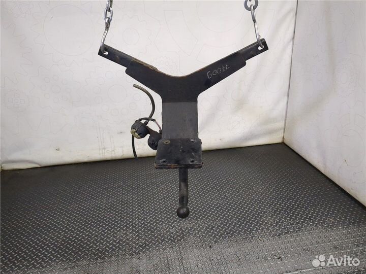 Прицепное устройство Cadillac BLS, 2008