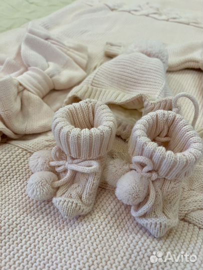 Комлект на выписку осенний/весенний вязаный