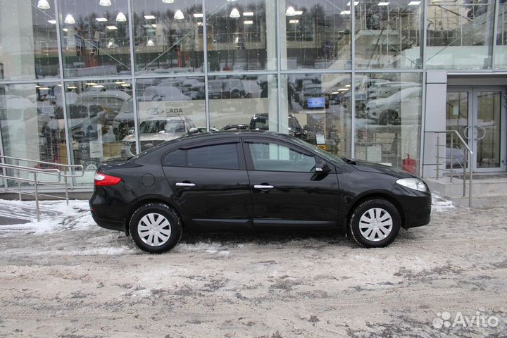 Renault Fluence 1.6 AT, 2011, 212 107 км