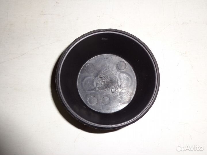 Колпак колеса Audi 80/90/100/4000/5000 quattro