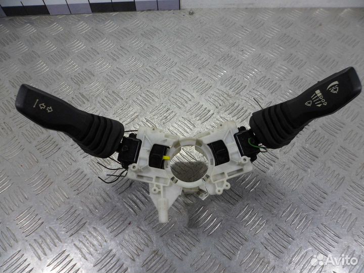 Переключатель подрулевой (стрекоза) Saturn Vue 2