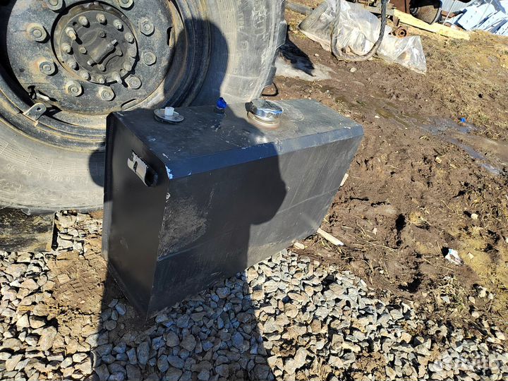 Топливный бак на камаз 250 литров б/у