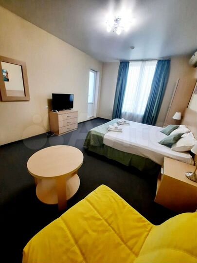 2-к. квартира, 70 м², 2/5 эт.