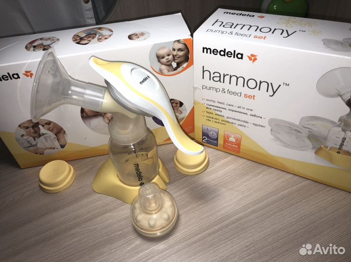 Молокоотсос Medela harmony