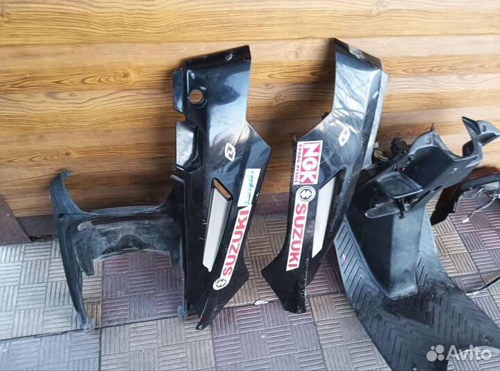 Пластик на suzuki