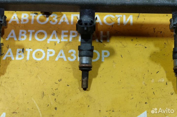 Рампа топливная Mitsubishi Outlander CW 2006-2012