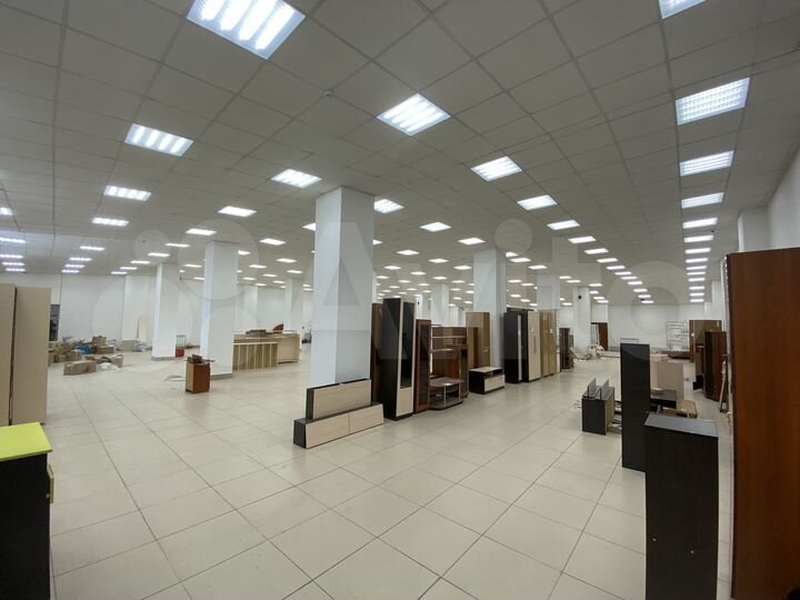 Кгн, Мяготина 39а, Торговое, 820 м² Аренда