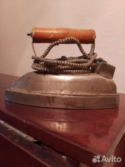 Утюг производственный