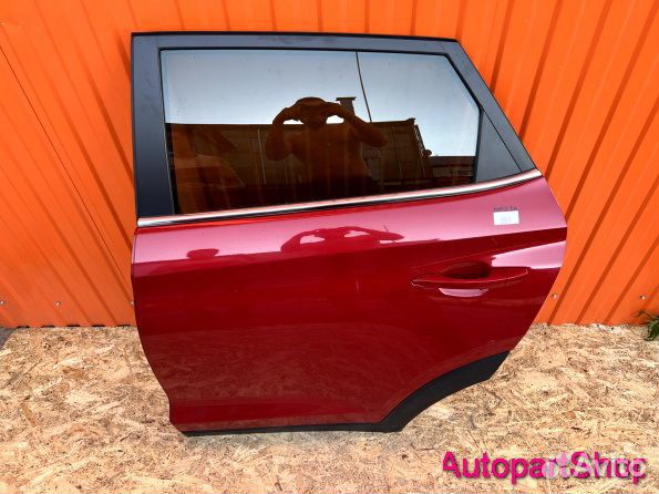 Дверь задняя левая Hyundai Tucson 3