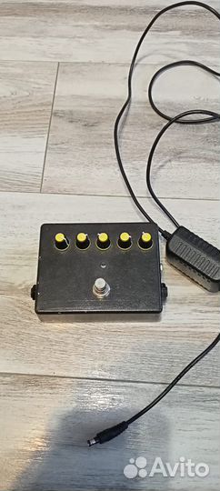 Гитарная педаль distortion