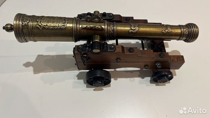 Пушка старинная