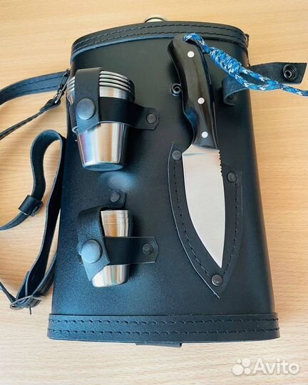Походный набор (фляга, рюмки, нож)