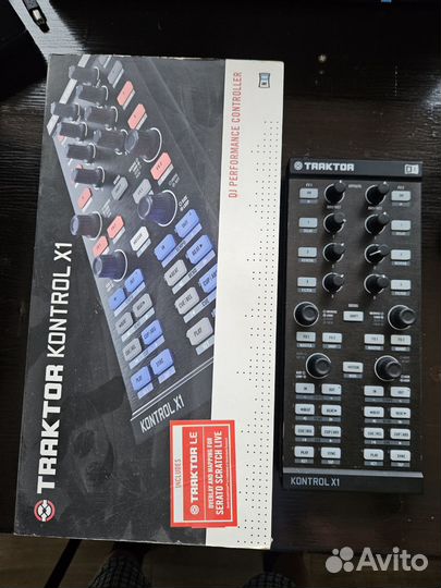 Dj контролер traktor kontrol X1