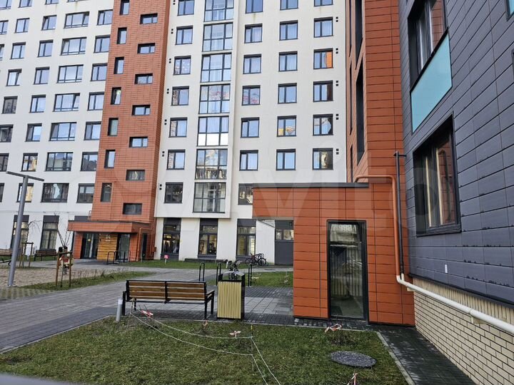 2-к. квартира, 67,1 м², 9/9 эт.
