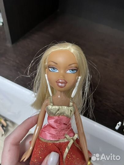 Кукла Bratz