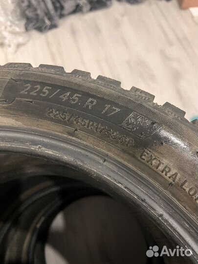 Michelin X-Ice North 4 225/45 R17 94T