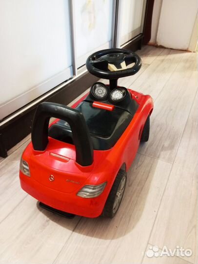 Машинка каталка толокар