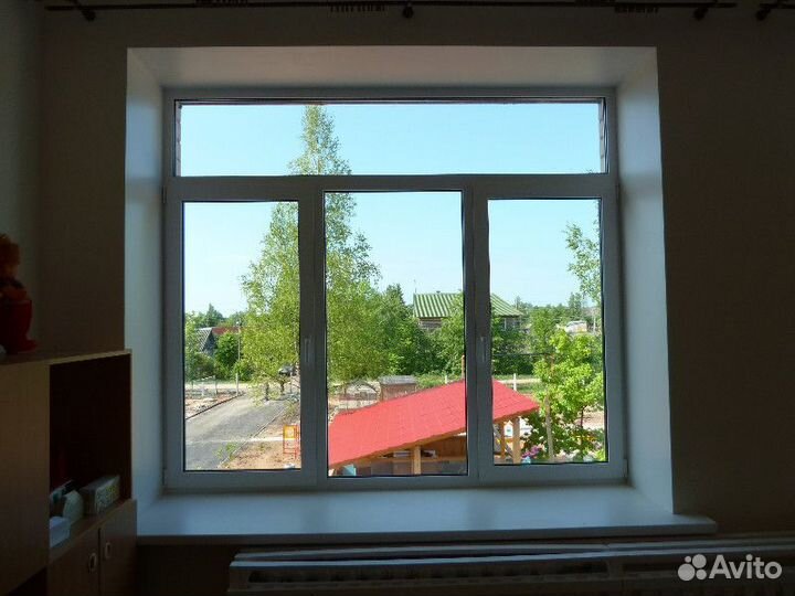 Пластиковые окна. Детский замок в подарок