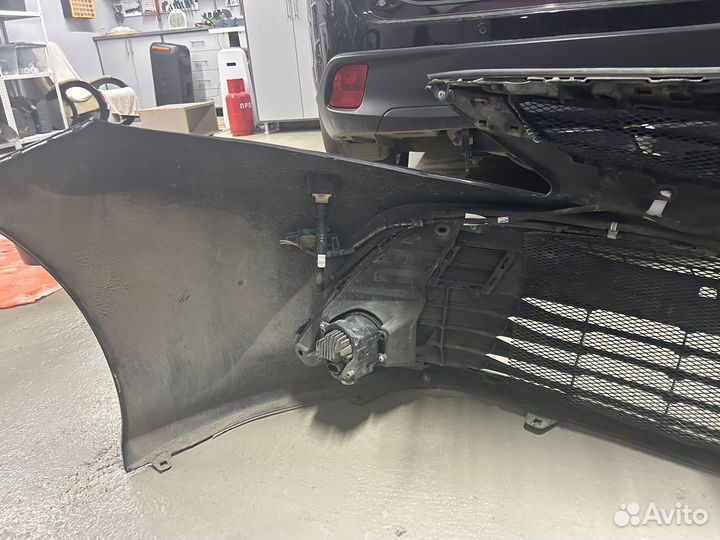 Передний бампер Toyota camry v 70