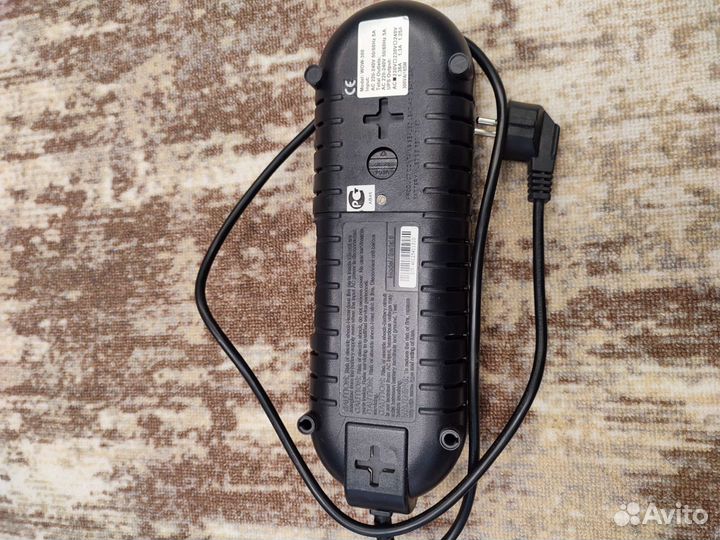 Источник бесперебойного питания Powercom WOW-300