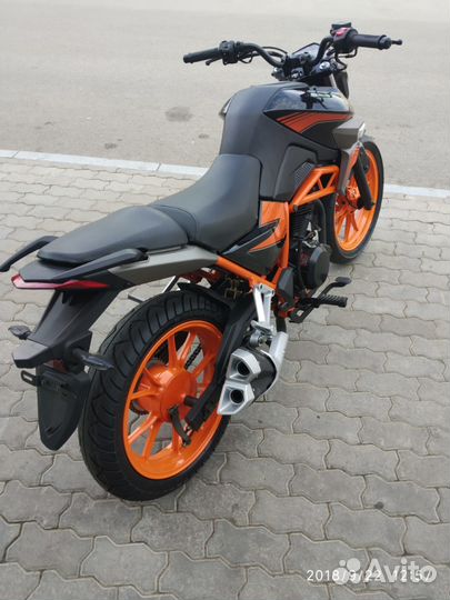 Мотоцикл Nitro 200