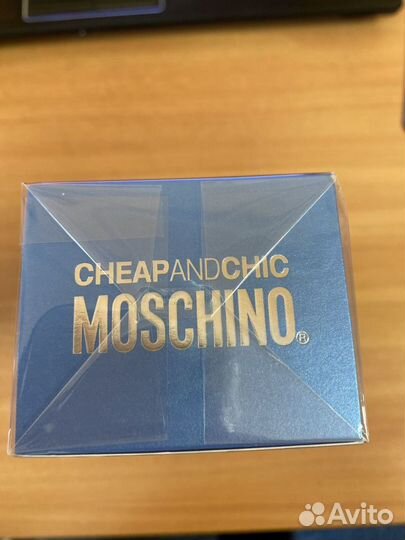 Moschino cheap and chic i love love