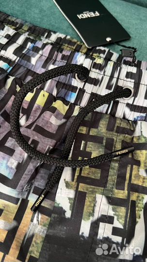 Шорты плавательные Fendi (3XL) новые