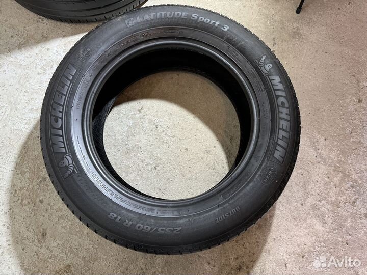 Pirelli P Zero Rosso 235/60 R18