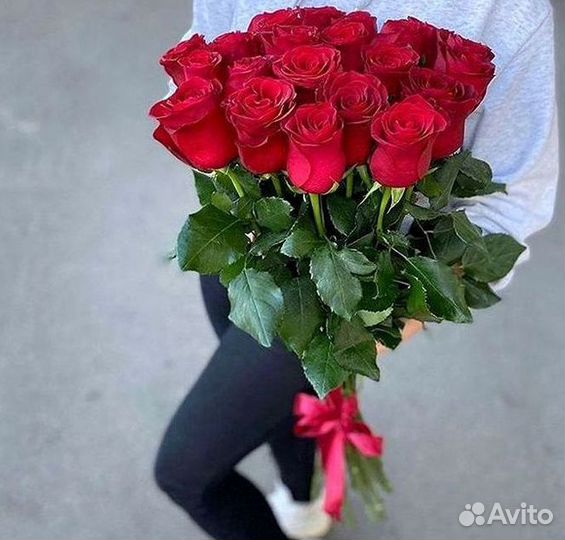 Высокие розы Доставка цветов