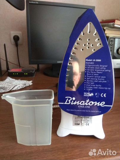 Утюг Binatone SI-2000