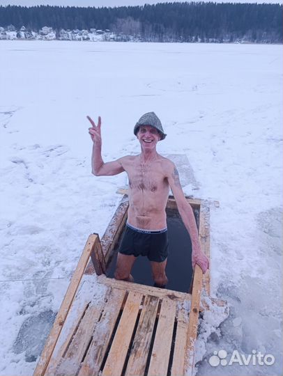 Баня на льду с купелью