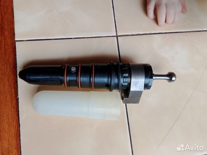 Топливные форсунки на. Cummins n14